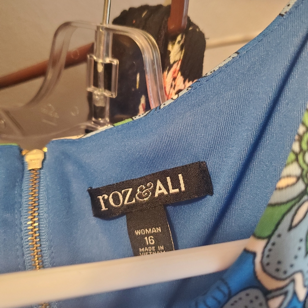 Dress. Has pockets!